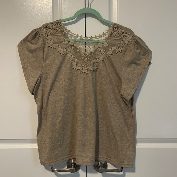 SHEIN Tops - SHEIN 2xl Elegant Lace Trim Tan Women's Top